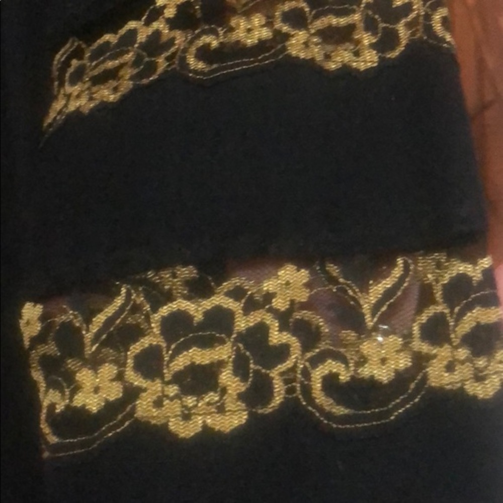 Jacket and matching purse , like new condition - Picture 4 of 9